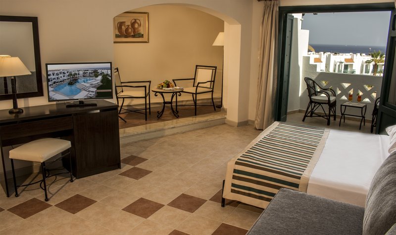 JAZ Neo Naama Bay 24