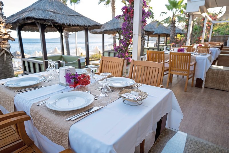 Latanya Park Resort 19