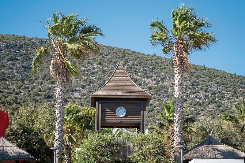 Latanya Park Resort 27