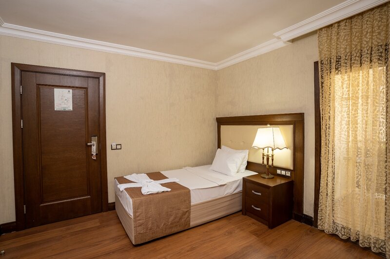 Latanya Park Resort 19