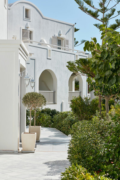 Aegean Plaza 2