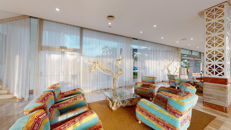 Tropic Garden Hotel & Apartments 38