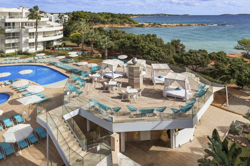 Tropic Garden Hotel & Apartments 7