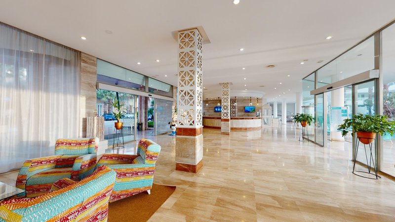 Tropic Garden Hotel & Apartments 6