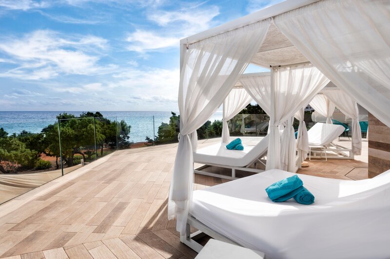 Tropic Garden Hotel & Apartments 61