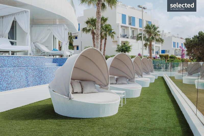 Tropic Garden Hotel & Apartments 62