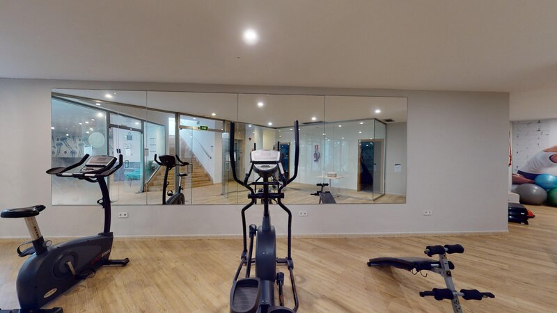 Tropic Garden Hotel & Apartments 7