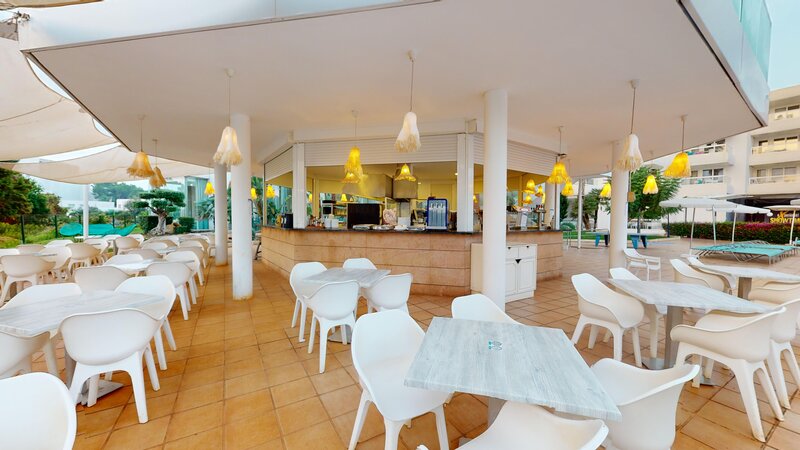 Tropic Garden Hotel & Apartments 21