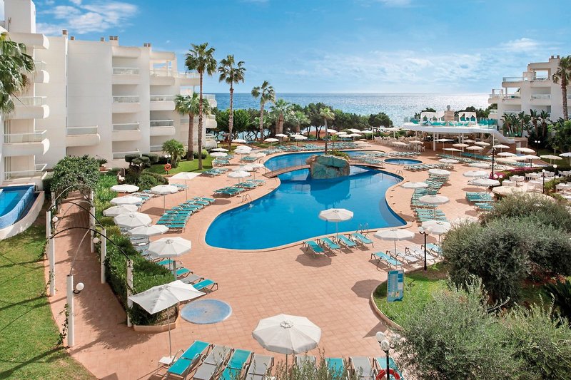 Tropic Garden Hotel & Apartments 1