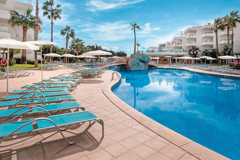 Tropic Garden Hotel & Apartments 3