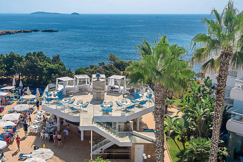 Tropic Garden Hotel & Apartments 10