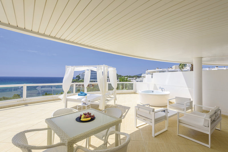 Tropic Garden Hotel & Apartments 19