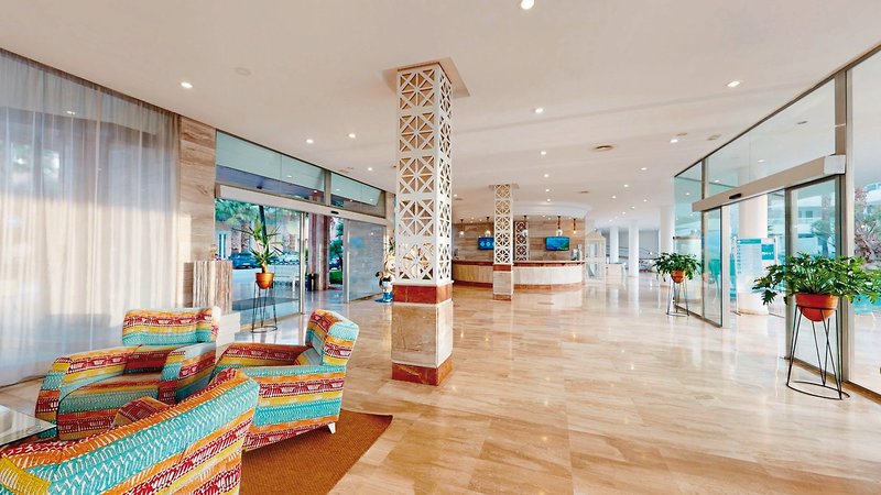 Tropic Garden Hotel & Apartments 33