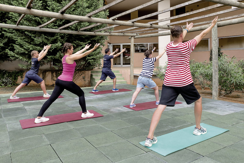 Tropic Garden Hotel & Apartments 39