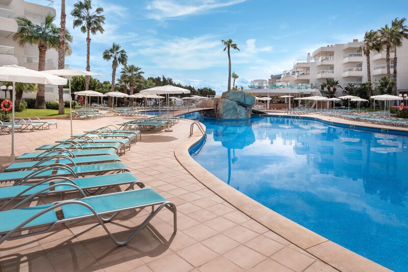 Tropic Garden Hotel & Apartments 6