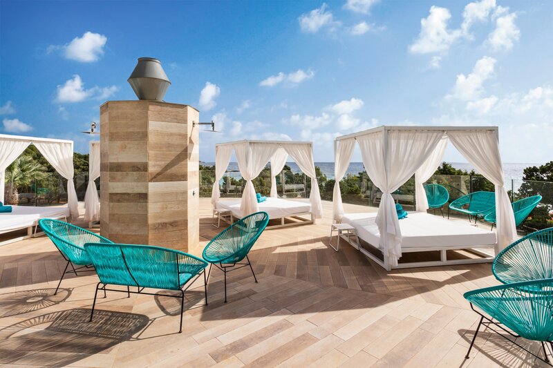Tropic Garden Hotel & Apartments 11