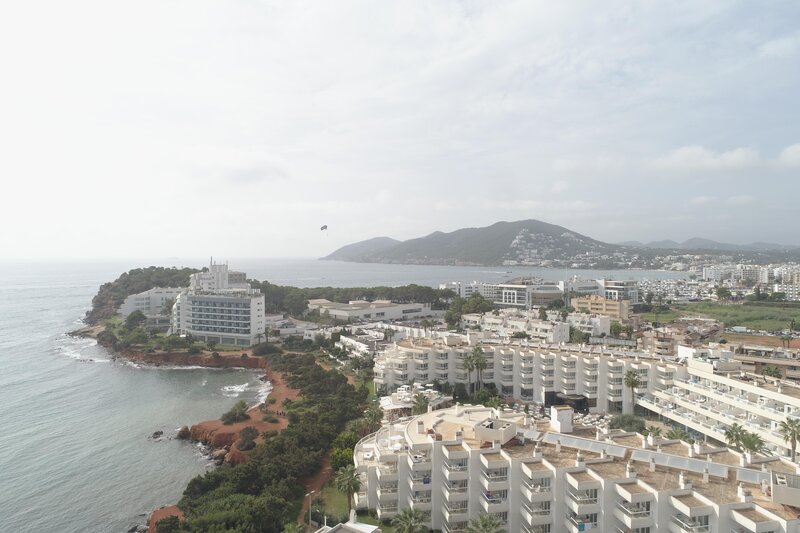 Tropic Garden Hotel & Apartments 22