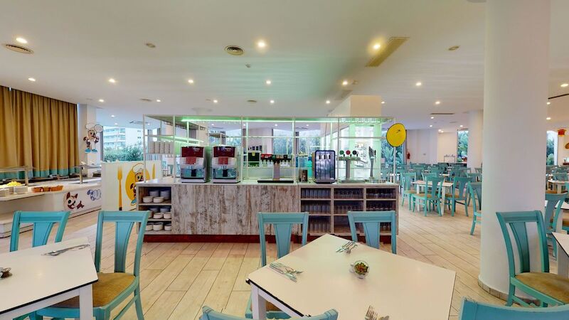 Tropic Garden Hotel & Apartments 46