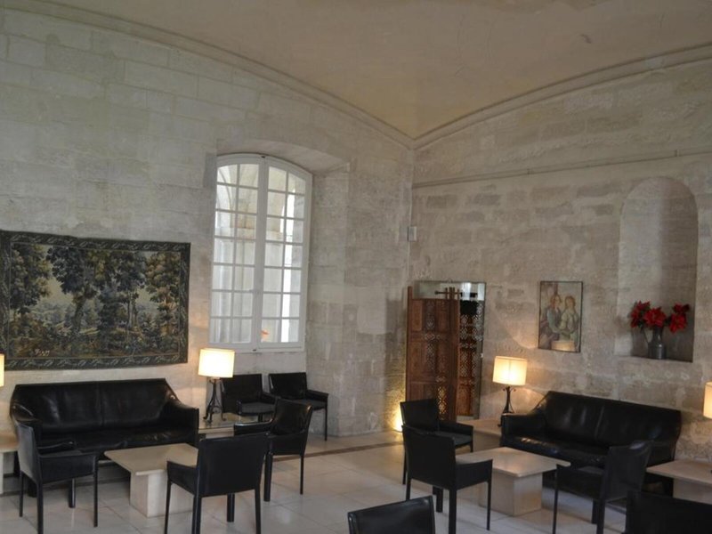 Cloitre St.Louis Avignon Hotel 7 - Room Example