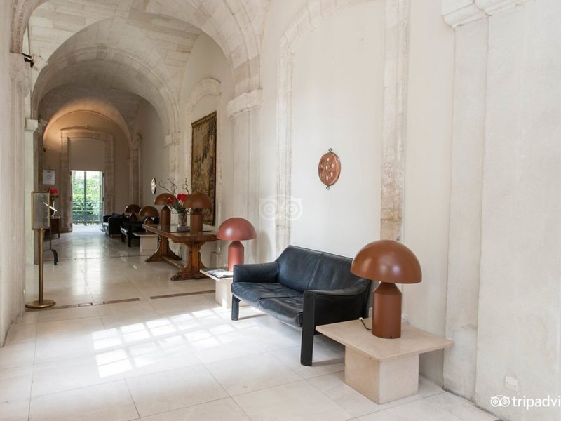 Cloitre St.Louis Avignon Hotel 19 - Room Example