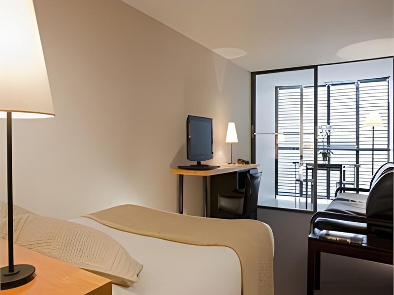 Cloitre St.Louis Avignon Hotel 25 - Room Example