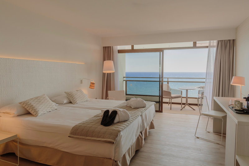 Don Gregory by Dunas 6