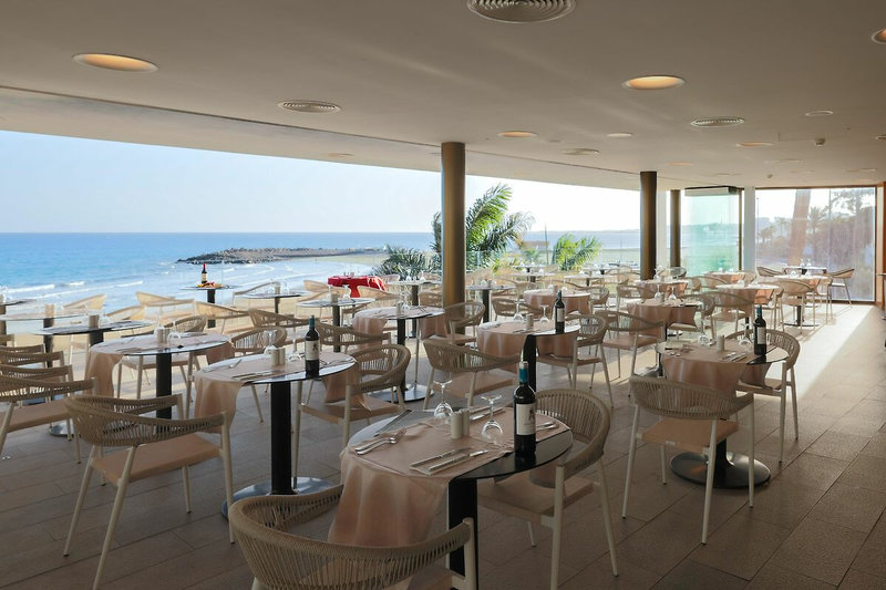 Don Gregory by Dunas 14