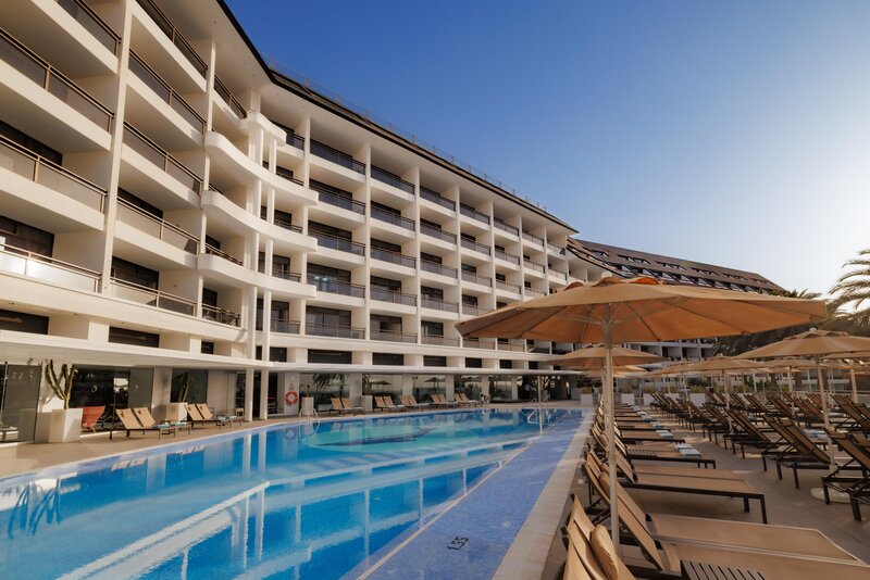 Don Gregory by Dunas 44