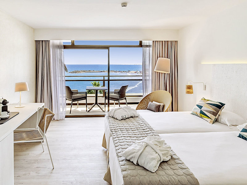 DON GREGORY by Dunas 4