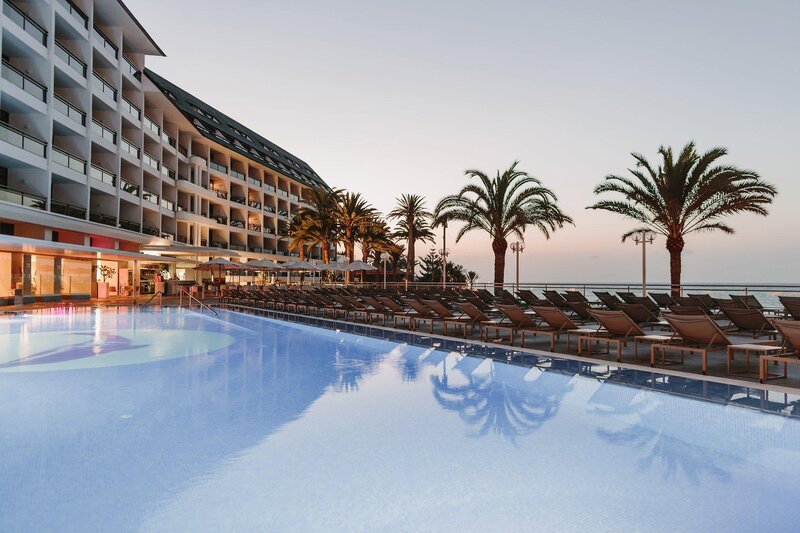 DON GREGORY by Dunas 21