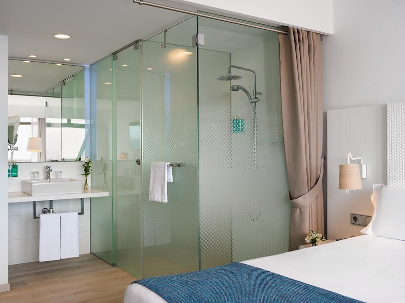 DON GREGORY by Dunas 56