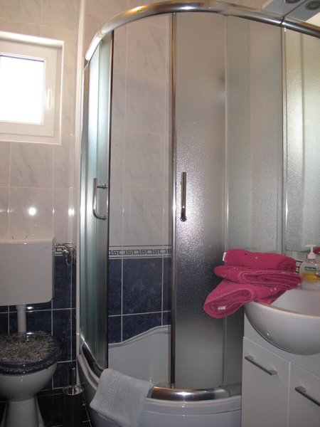 Apartments Mia 43 - Bathroom Example