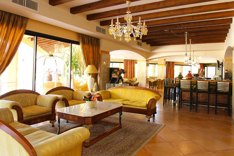 Mon Port Hotel & Spa 198