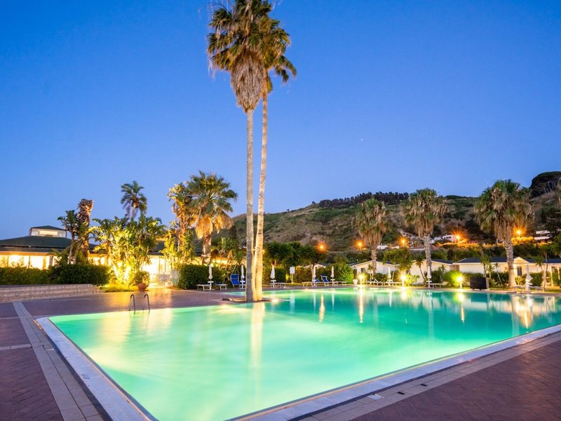 Le Dune Beach Club 18 - Outdoor Pool