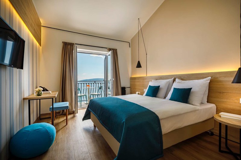 Smart Selection Hotel Mediteran 6 - Room Example