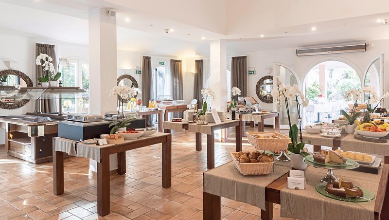 Hotel Cala Caterina 14