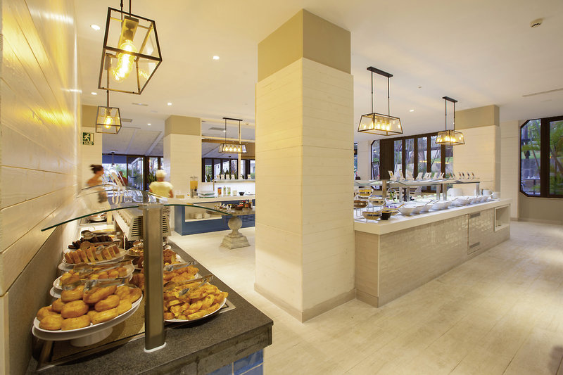 Corallium Beach by Lopesan Hotels 10