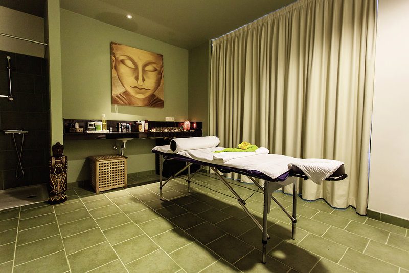 Corallium Beach by Lopesan Hotels 22