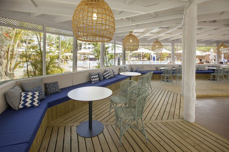 Corallium Beach by Lopesan Hotels 17