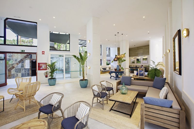 Corallium Beach by Lopesan Hotels 21