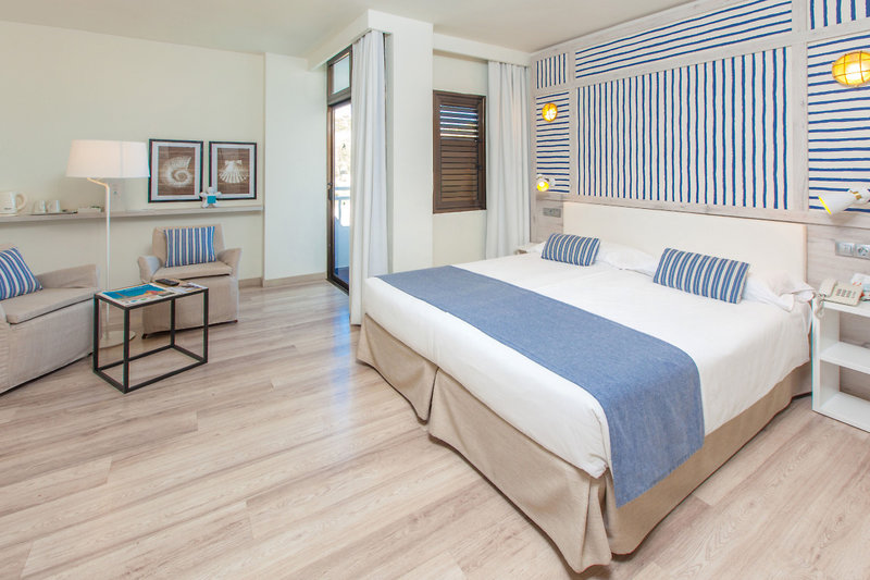 Corallium Beach by Lopesan Hotels 9