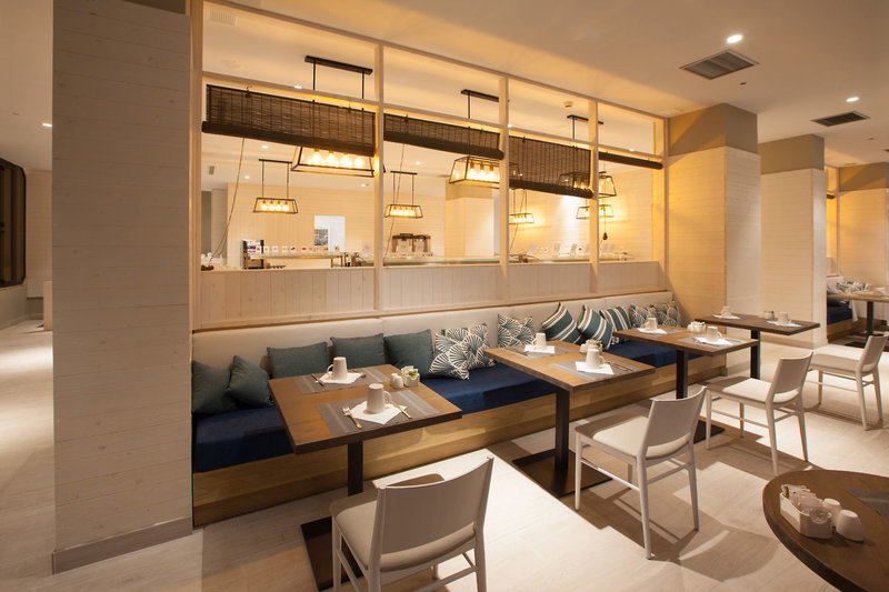 Corallium Beach by Lopesan Hotels 6