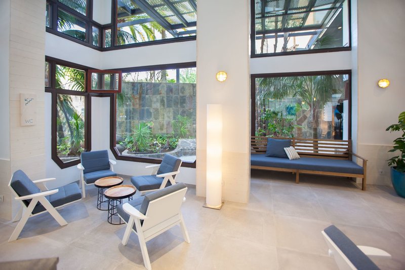 Corallium Beach by Lopesan Hotels 17