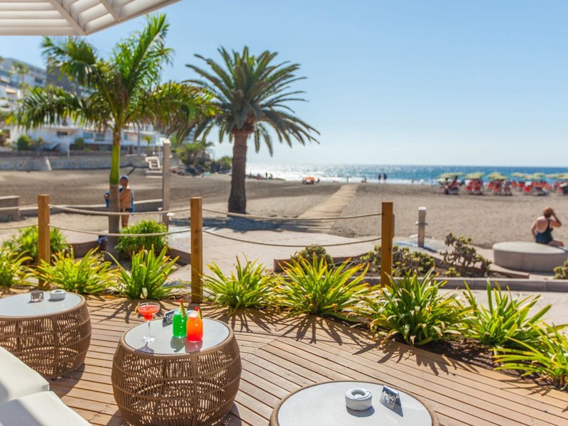 Corallium Beach by Lopesan Hotels 4