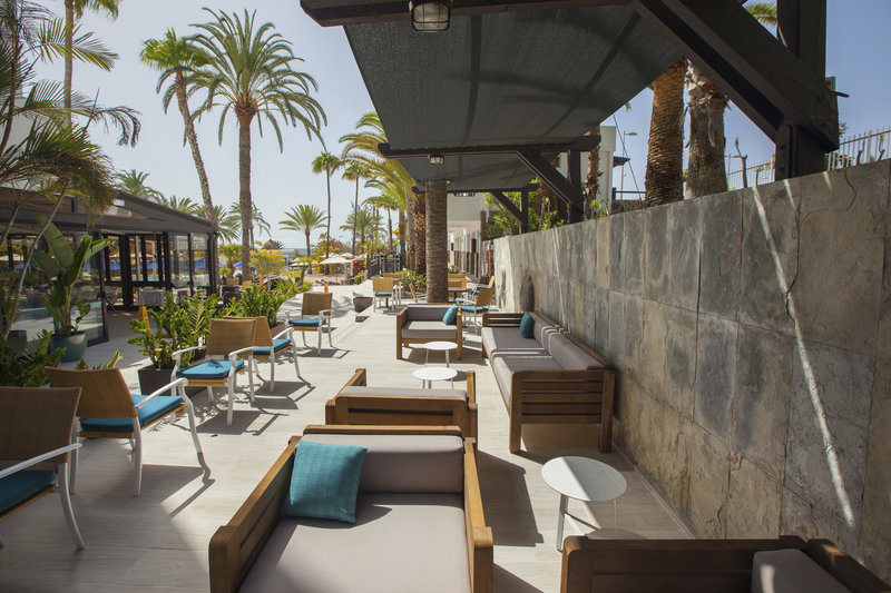 Corallium Beach by Lopesan Hotels 6