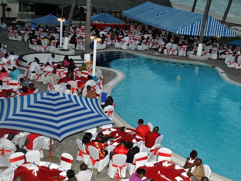 Sai Rock Beach Hotel & Spa 13