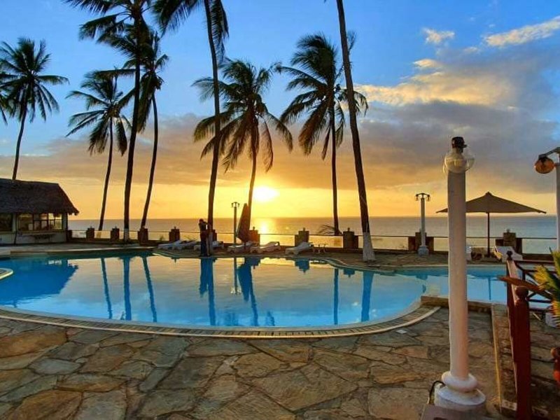 Sai Rock Beach Hotel & Spa 18