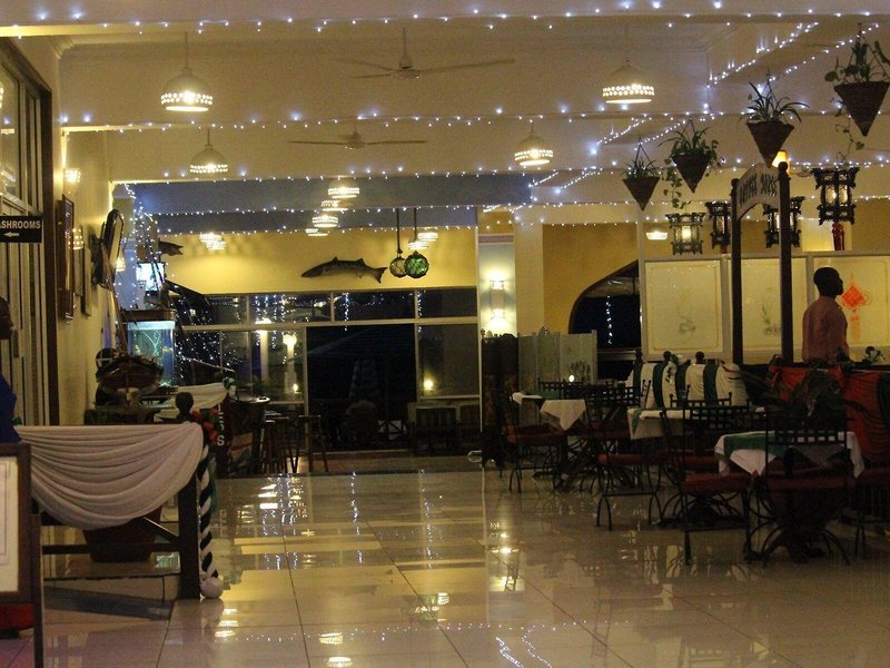 Sai Rock Beach Hotel & Spa 23