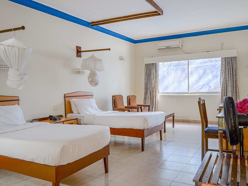 Sai Rock Beach Hotel & Spa 34