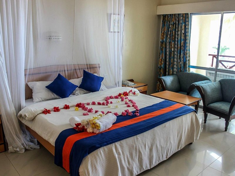 Sai Rock Beach Hotel & Spa 35